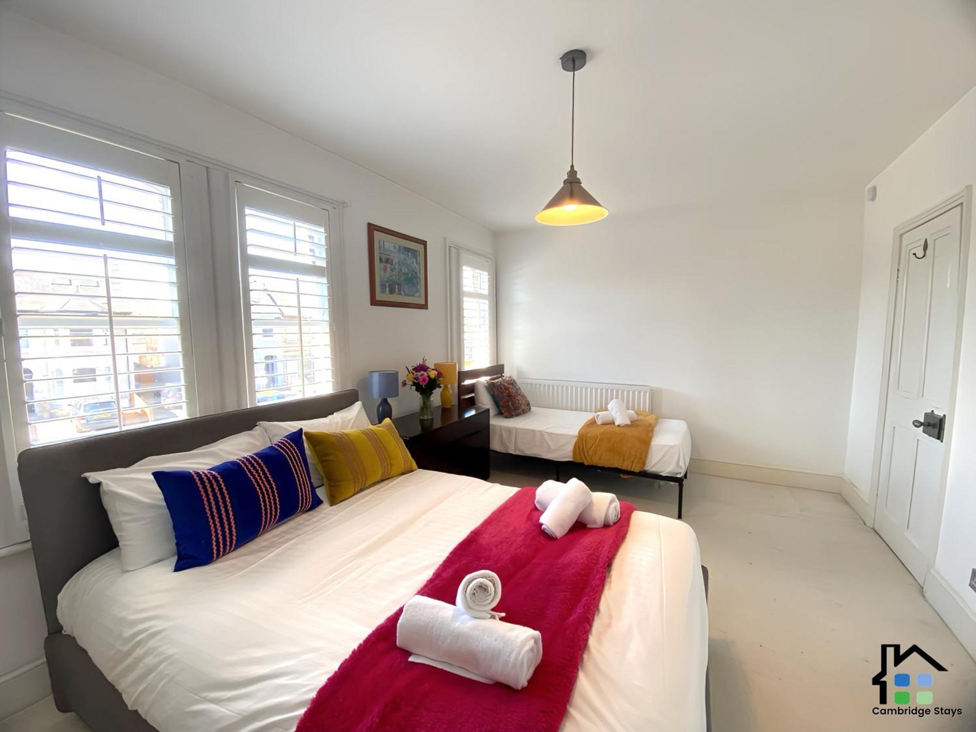 Cambridge Stays 3Br House, Easy Walk To City Center, 2 Showers, Garden, 2 Free Parking Spaces エクステリア 写真