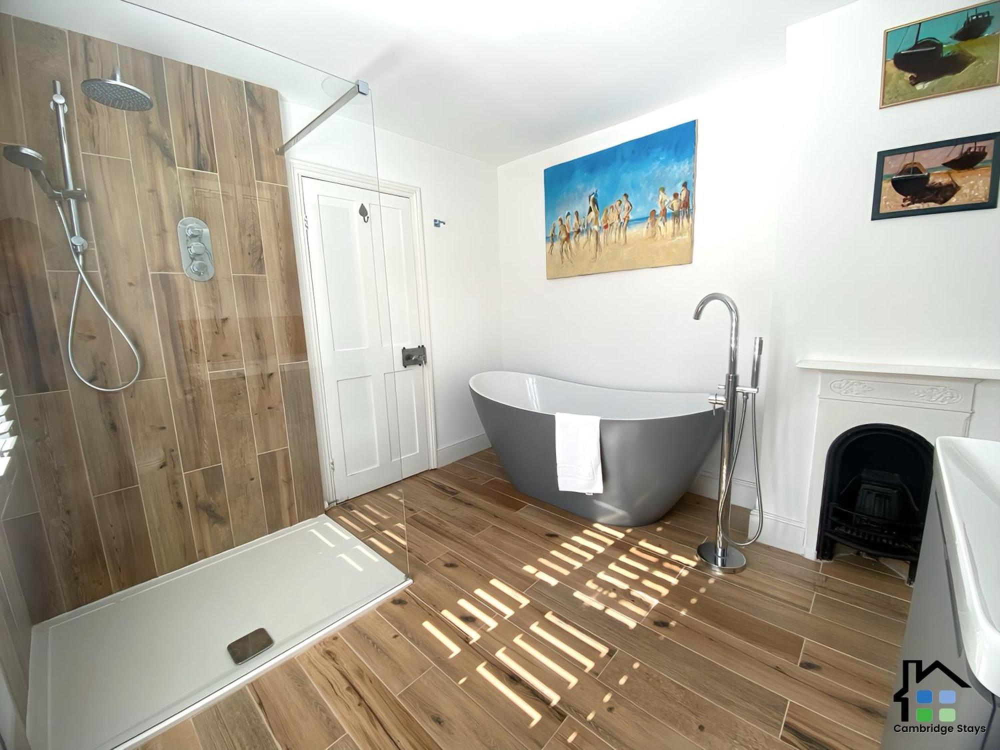 Cambridge Stays 3Br House, Easy Walk To City Center, 2 Showers, Garden, 2 Free Parking Spaces エクステリア 写真